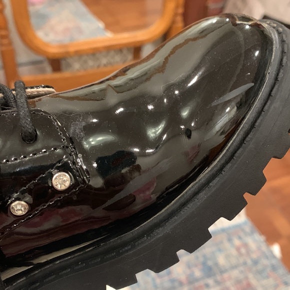 ZARA Patent Leather Chunky Heel Studded Oxford Shoes - Picture 13 of 15